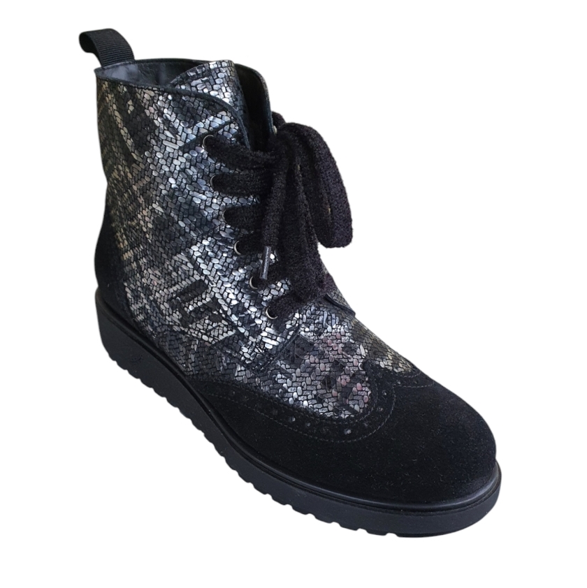 4361D12-0 Tosca cross nero